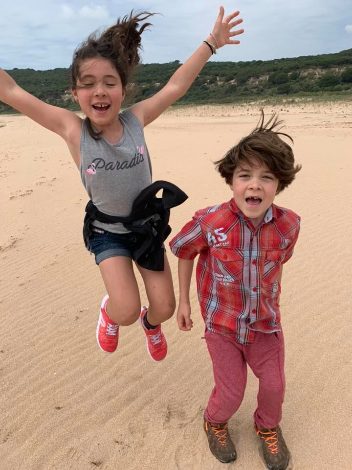 Cette image a un attribut alt vide ; le nom du fichier est 94127882_543063923253952_1857273206025486336_n.jpg